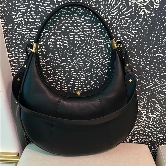 Songmont Sleek Black Hobo Bag - Picture 2 of 5